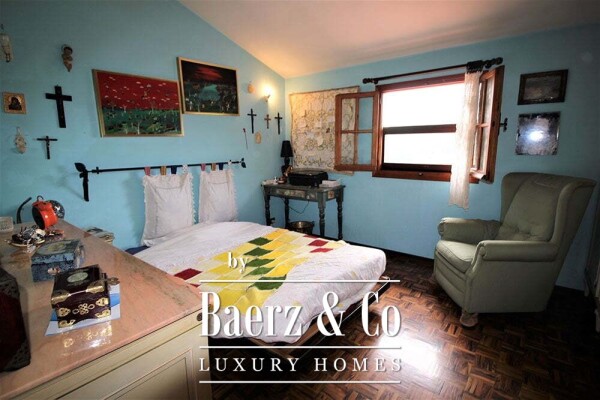 photo 50 Villa for sale 350 m²