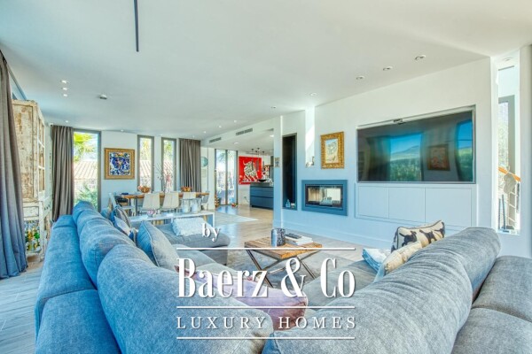 photo 13 Mediterranean Villa with Vacation License