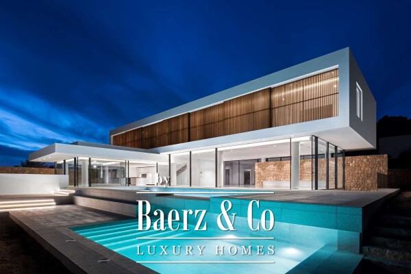 photo 8 Beautiful luxury home in Cap Martinet, Cap Martinet