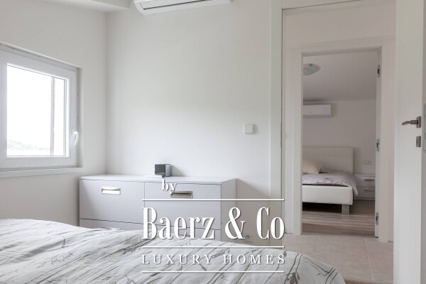 photo 12 Šolta, Stomorska, Mediterranean villa with swimming pool and tennis court