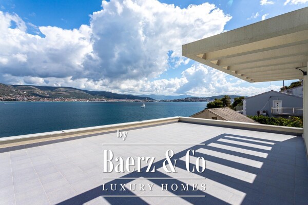 photo 36 Okrug Donji, a beautiful luxury villa in the first row to the sea