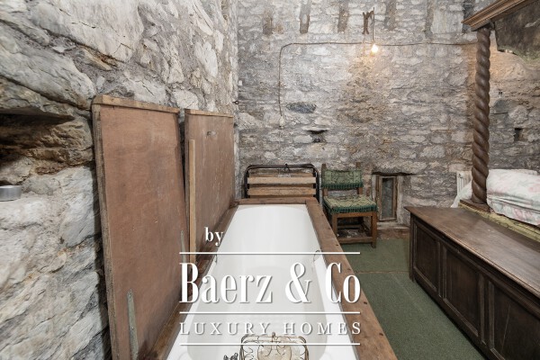 photo 15 Ballintotis Castle