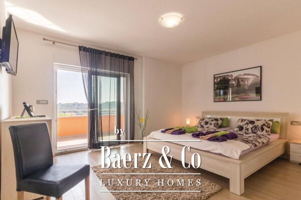 photo 15 Pula, Nova Veruda, superb villa with pool near the sea