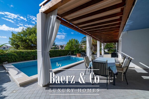 photo 34 Split, Čiovo, modern villa/boutique hotel with 8 apartments, first row to the sea