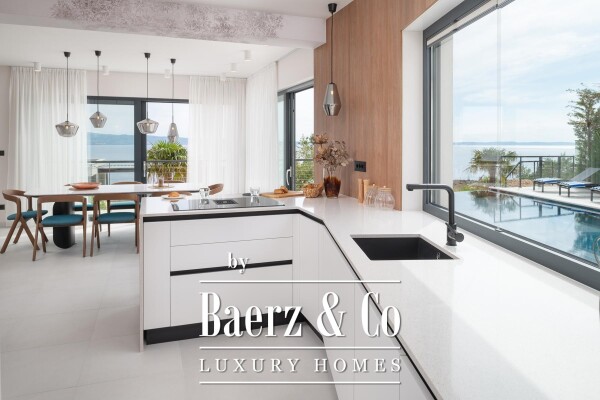 photo 12 Split-Podstrana, luxury villa with swimming pool, garage and panoramic sea view