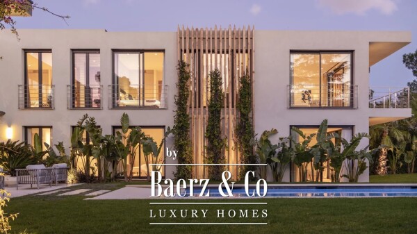 photo 3 Mougins, contemporary villa of 700m2 in a closed domain