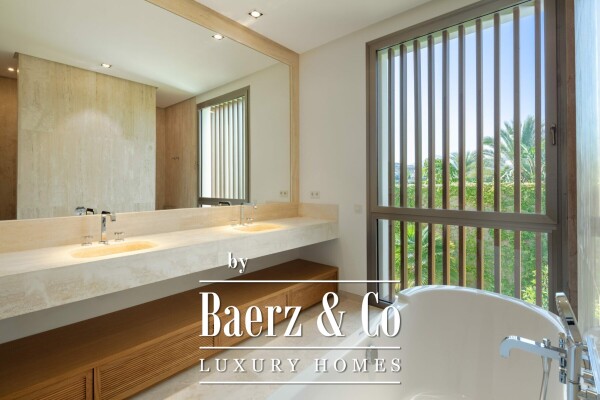 photo 26 Villa - Estepona West - Casares - Ref: 8344