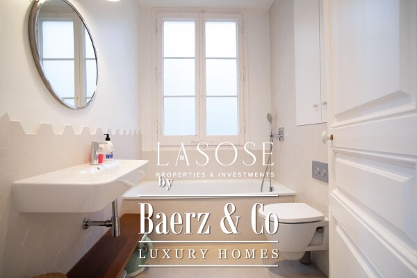 photo 14 Barcelona, Born