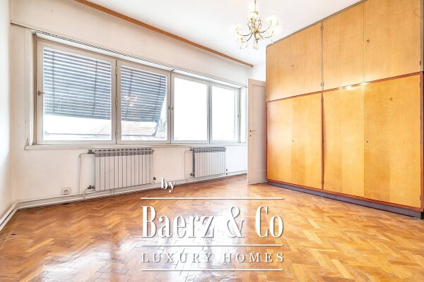 photo 3 Zagreb, Šalata, two houses for adaptation with a yard, 248 m2