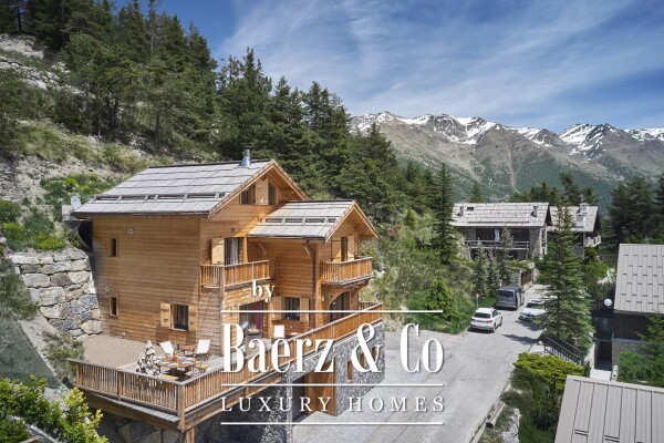 photo 1 Family Chalet in Auron