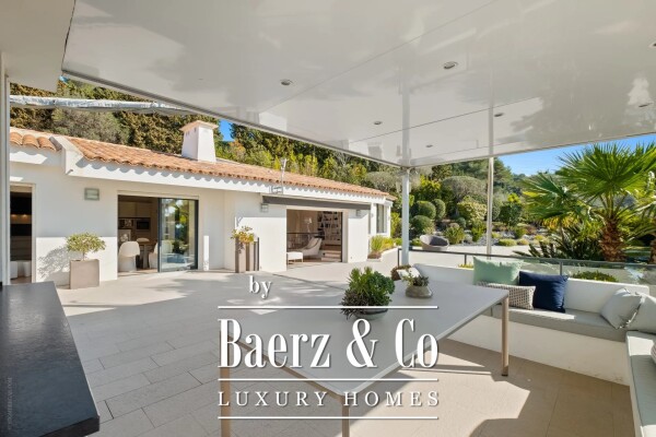 photo 8 Magnificent Californian Villa Offering  Breathtaking View