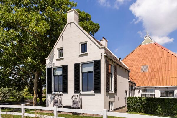 photo 7 Achlumerdijk 133