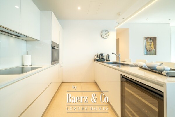 photo 6 Luxury Apartment in Hotel in Budva