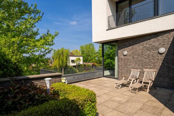 photo 48 Parmentierstraat 25