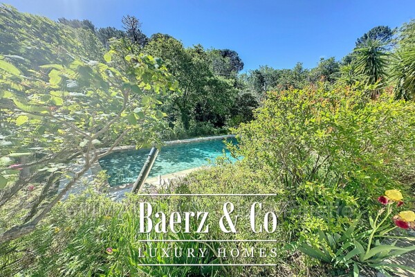 photo 4 Exceptional natural setting – House with pool on 9,057 m², 3