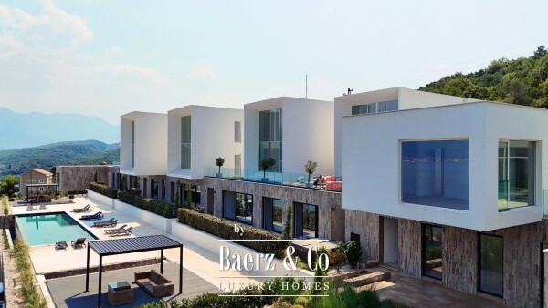 photo 10 Modern Two Bedroom Apartment with Seaview in Tivat