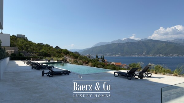 photo 14 Modern Two Bedroom Apartment with Seaview in Tivat
