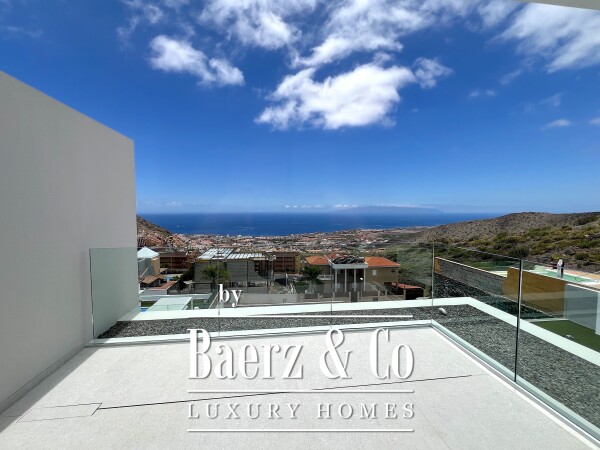 photo 22 Exclusive Contemporary Villa with Breathtaking Views