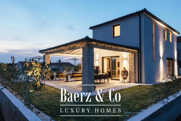 photo 13 Istria, Poreč - Gedići, beautiful modern stone villa NKP 165 m2 with swimming pool