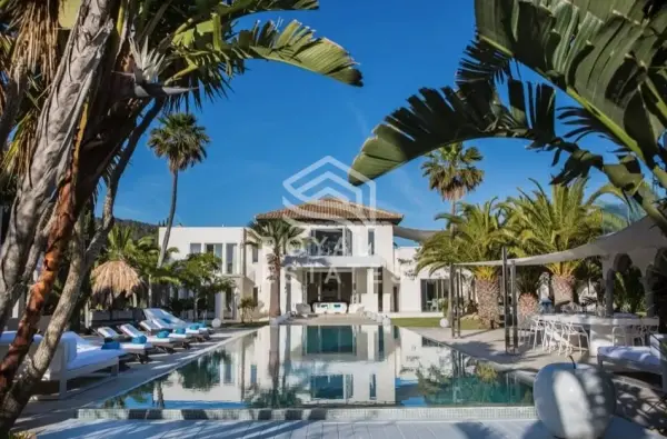 photo 1 Beautiful luxury home in Cala Jondal