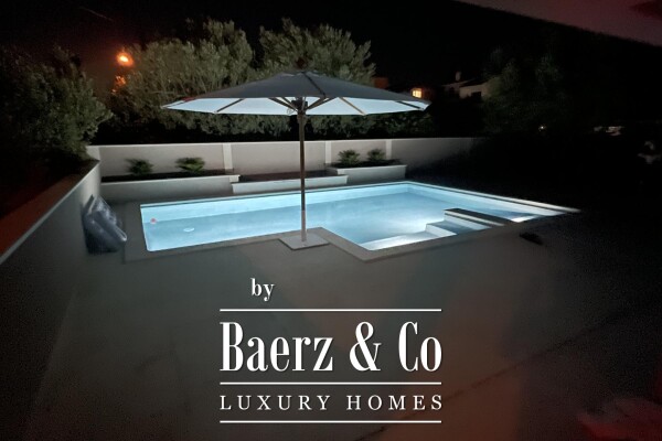 photo 49 Zadar, Diklo: Luxury beachfront villa with pool and olive grove