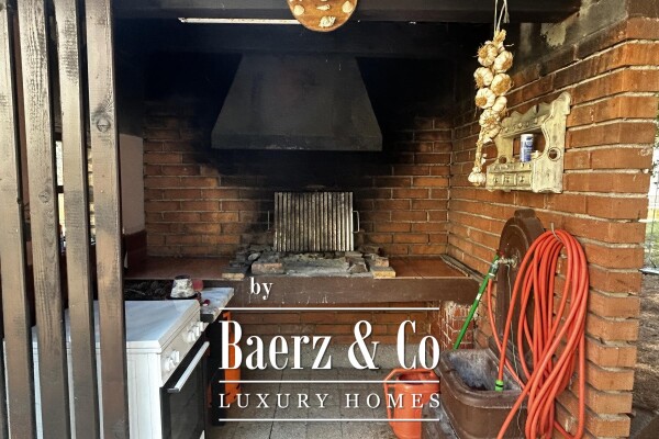 photo 19 Ugljan, beautiful house on an impressive 1405 m2, 100 m from the beach