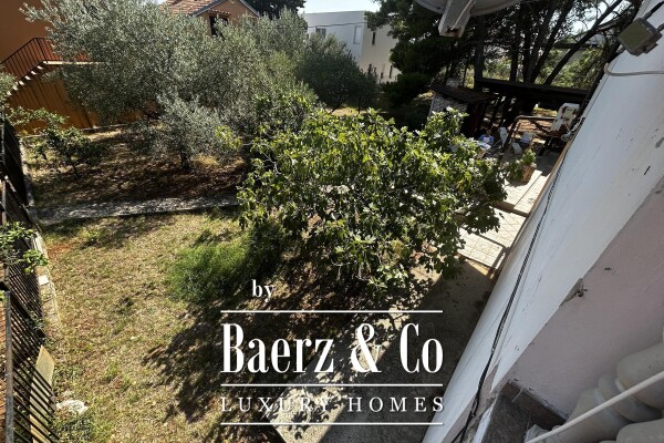 photo 30 Ugljan, beautiful house on an impressive 1405 m2, 100 m from the beach