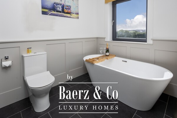 photo 19 Capri Lodge, Midleton, Co. Cork