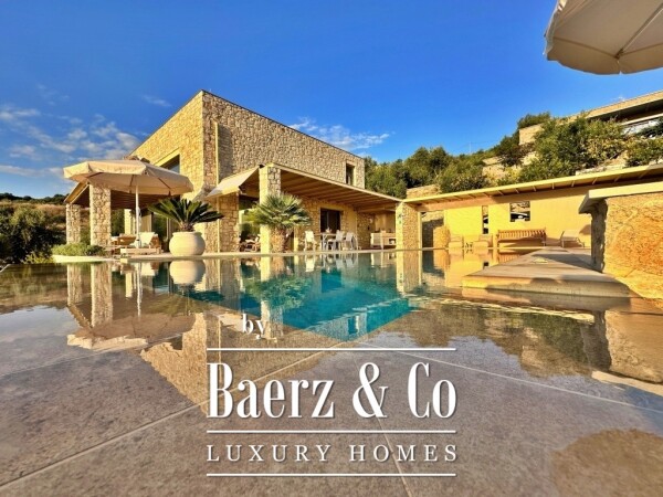 photo 1 (For Sale) Residential Villa || Messinia/Pylos - 292 Sq.m, 4 Bedrooms, 1.950.000€