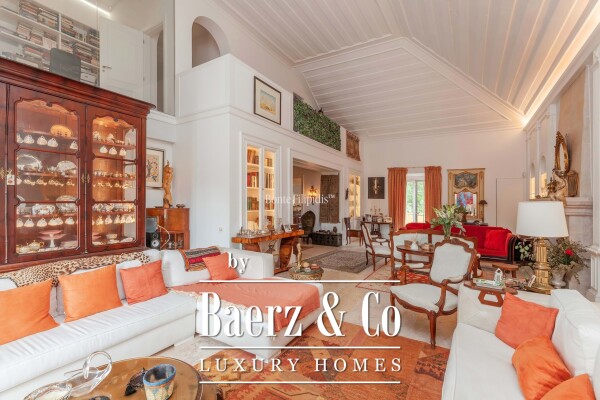 photo 1 Beautiful luxury home in Cascais e Estoril, Estoril