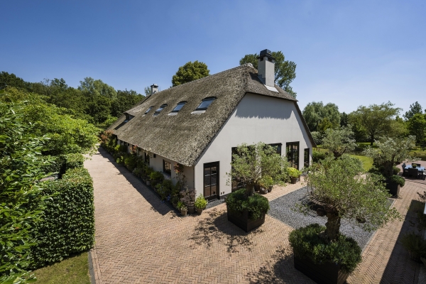 photo 9 De Zonneroos – luxe, privacy en eindeloos genieten.