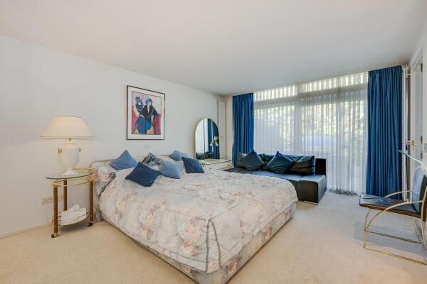 photo 29 President Kennedylaan 185