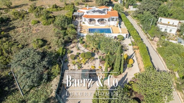 photo 18 Beautiful luxury home in Santa Bárbara de Nexe, Countryside