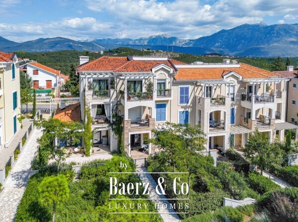 photo 5 Two Bedroom Apartment near Sea in a Luxury Project