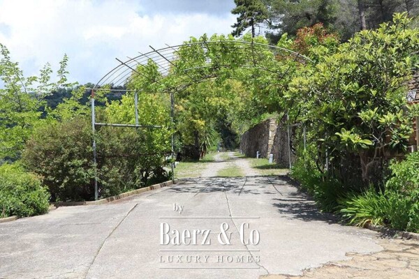 photo 60 Villa for sale 166 m²