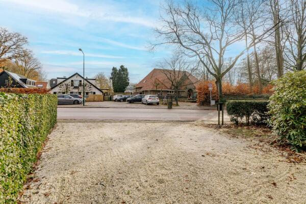 photo 47 Nieuw-Loosdrechtsedijk 60