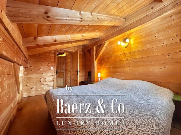 photo 9 4 BEDROOM APARTMENT- ON THE SLOPES