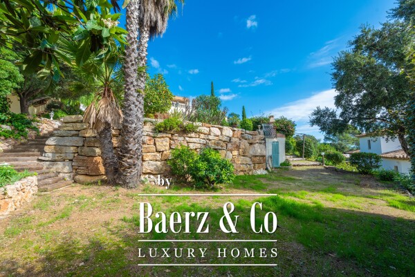 photo 2 Exceptional Villa with Panoramic Sea Views – Saint-Aygulf close to ST TROPEZ