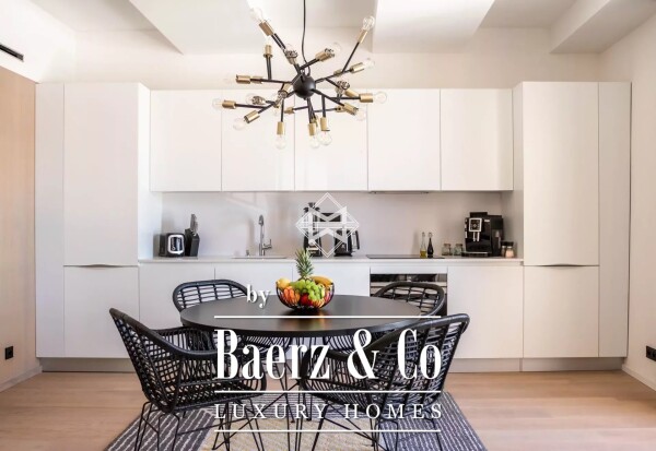 photo 6 On the port of Saint-Tropez