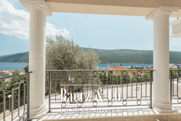 photo 8 Luxurious Three Bedroom Apartment in Herceg Novi with Pool Access