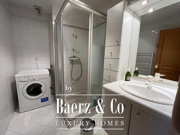 photo 5 Pleasant Village House, Close to the Shops