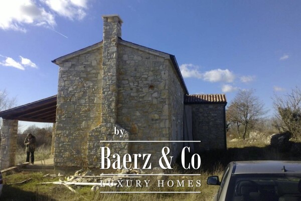 photo 3 Istria, Svetvinčenat area, a unique 250m² stone house with a pool in a secluded location