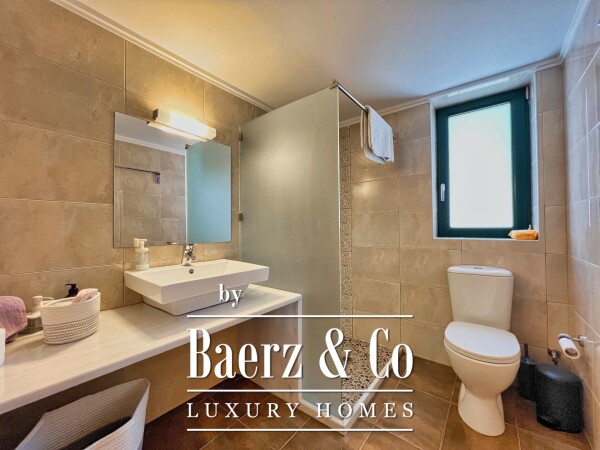 photo 18 1535350 - Residential complex For sale, Loutraki-Perachora, 1.079 sq.m., €1.350.000