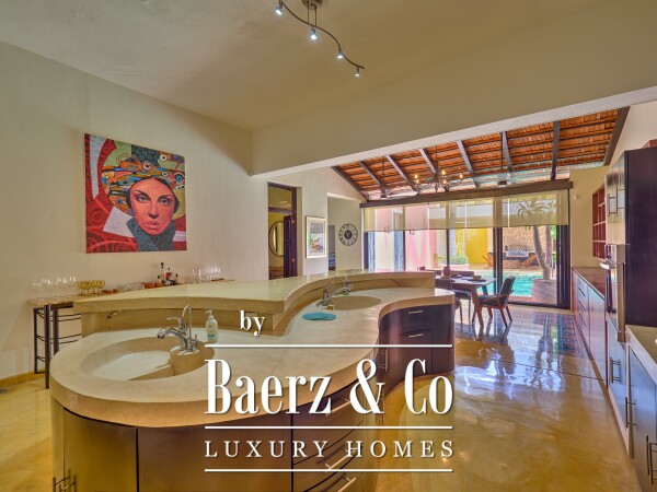 photo 36 Villa Rosa - Perfection in Santa Ana district, 3 bedroom + garage