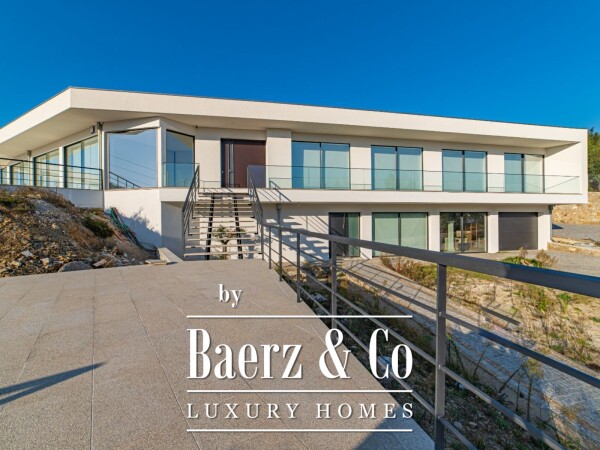 photo 27 Villa with 4 suites to debut