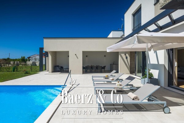 photo 11 Istria, Brtonigla, modern villa with swimming pool and jacuzzi