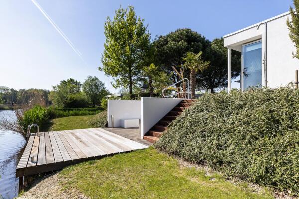 photo 24 Waterlelie 15