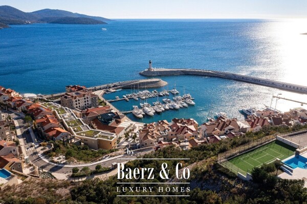 photo 2 Apartment for Sale in Tivat Muncicipality with a Seaview