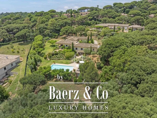 photo 2 Gigaro Beach on foot – elegant Provençal villa