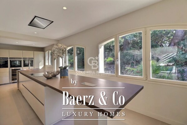 photo 9 EXCEPTIONAL LOCATION - VILLA WITH VIEW